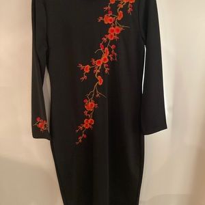 Black slimming dress Asian Floral design great fabric! 🌸